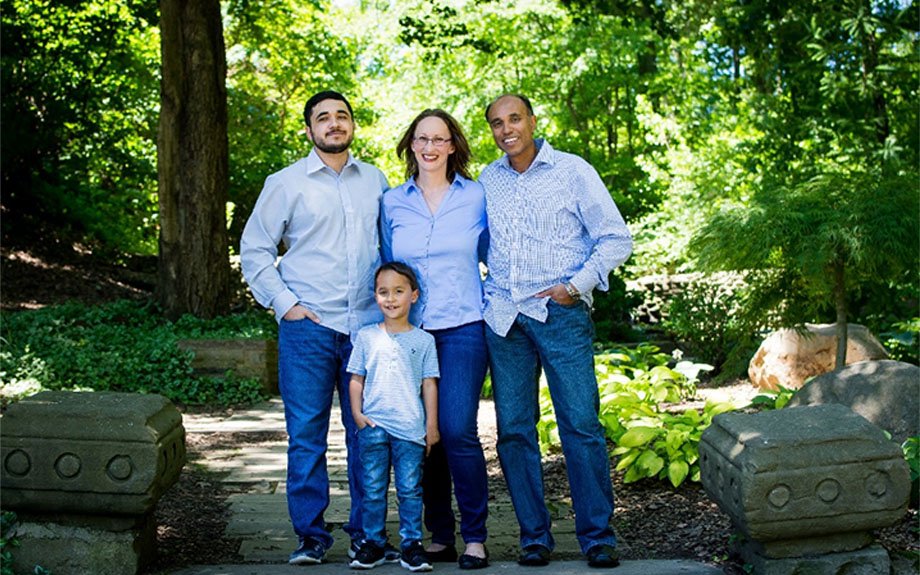 Members of the Quest for Fertility community outdoors